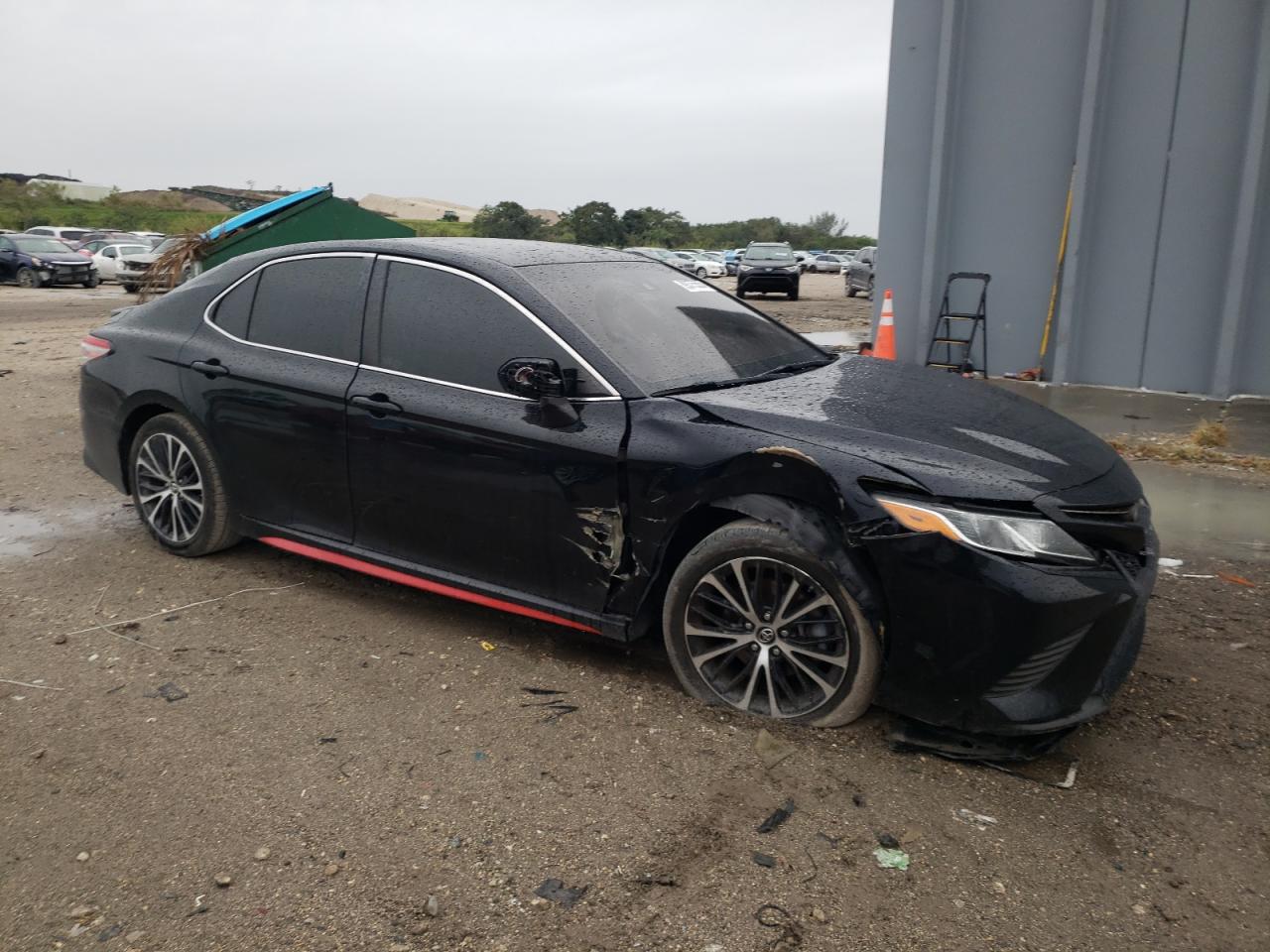 2018 Toyota Camry - Image 4