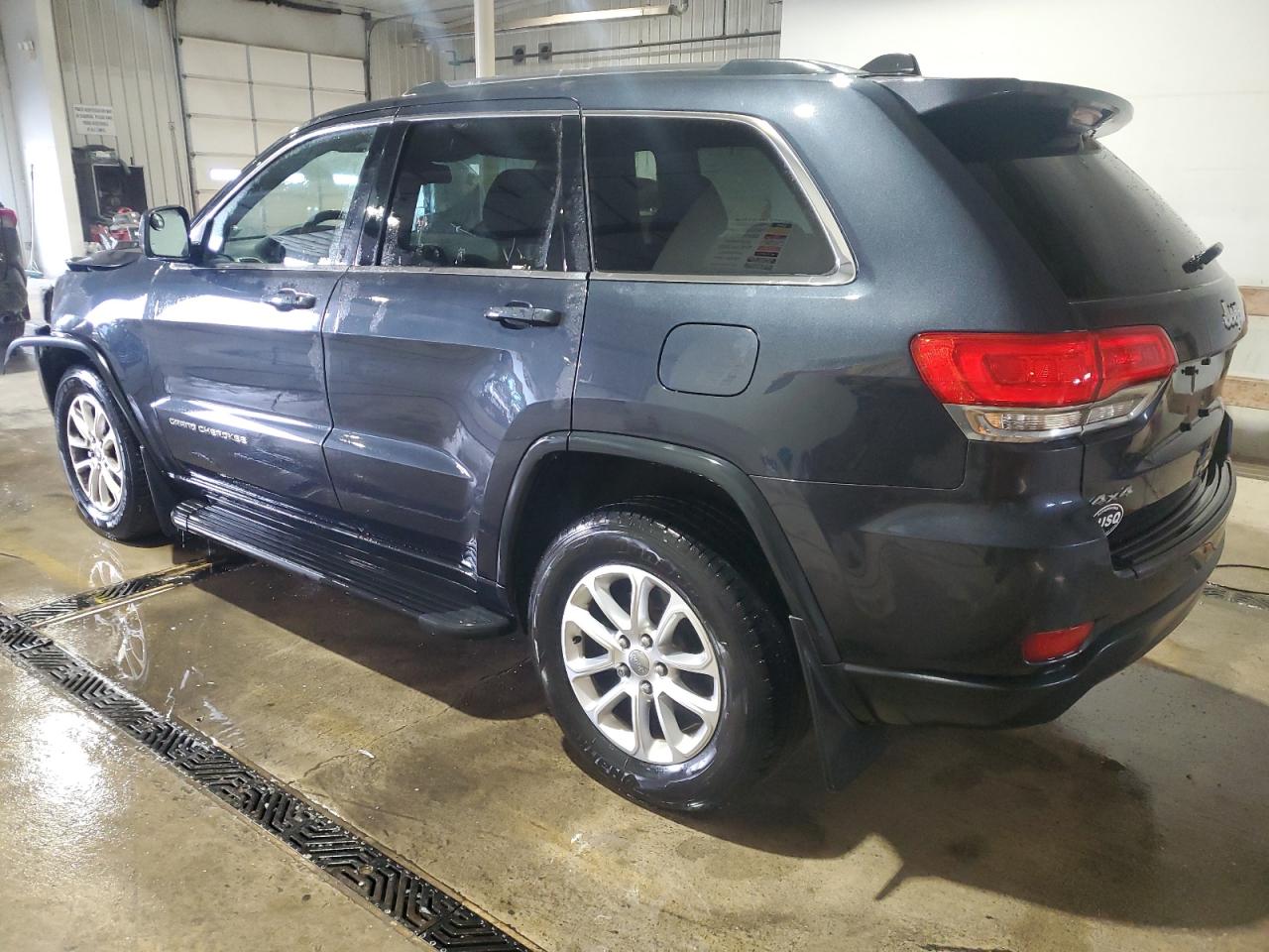 2014 Jeep Grand Cherokee - Image 2