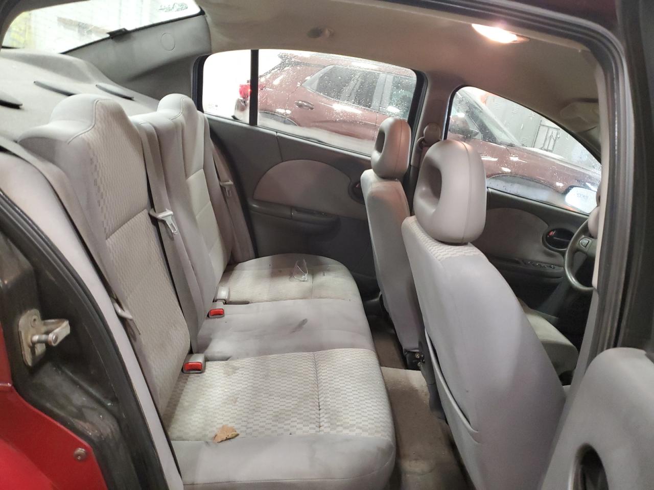 2007 Saturn ION - Image 10