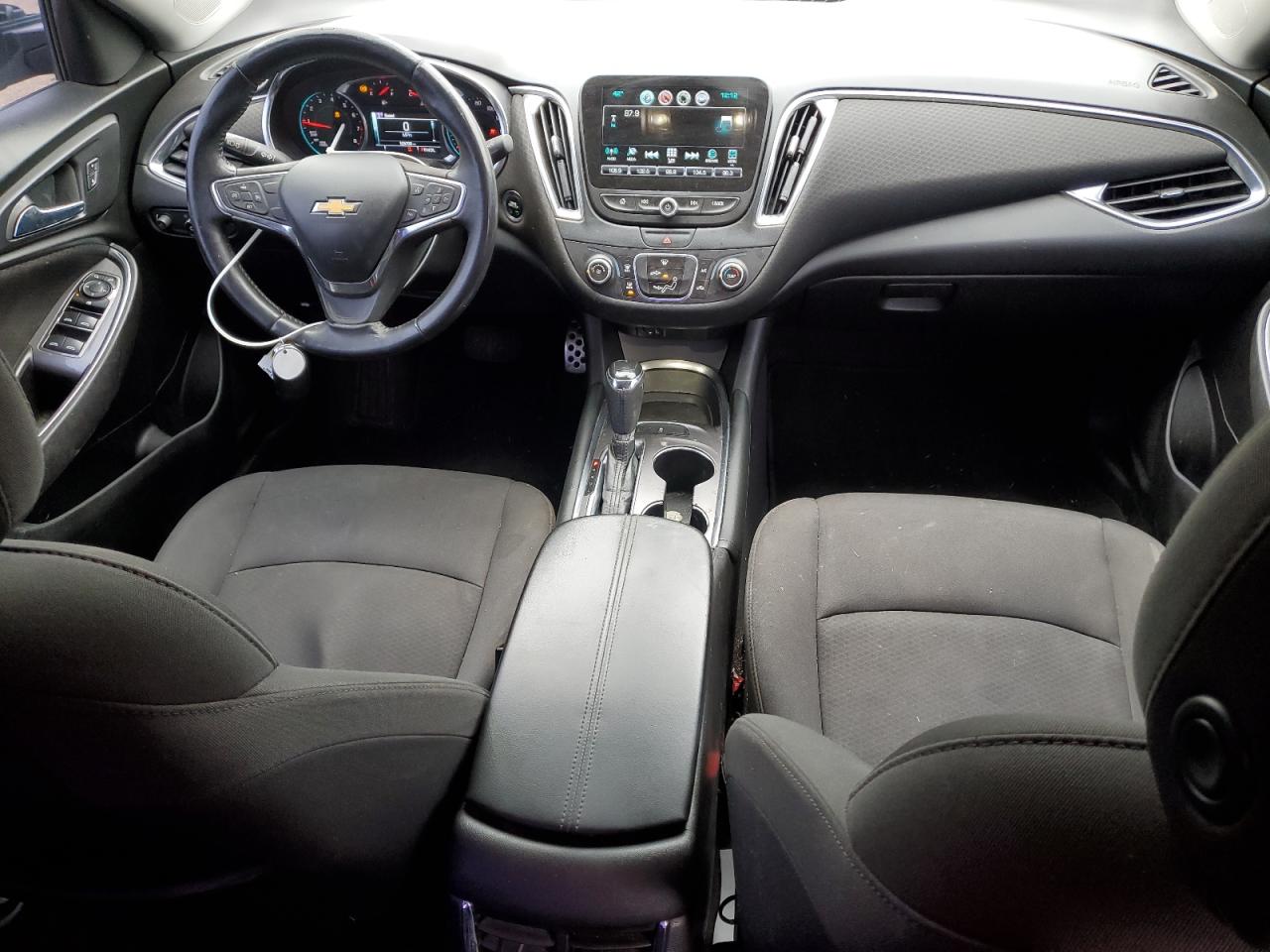 2016 Chevrolet Malibu - Image 8