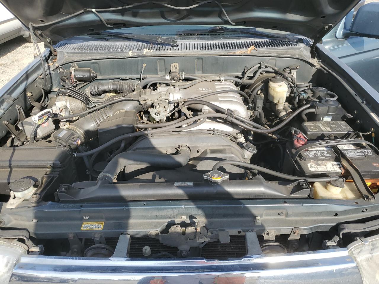 1997 Toyota 4Runner - Image 12