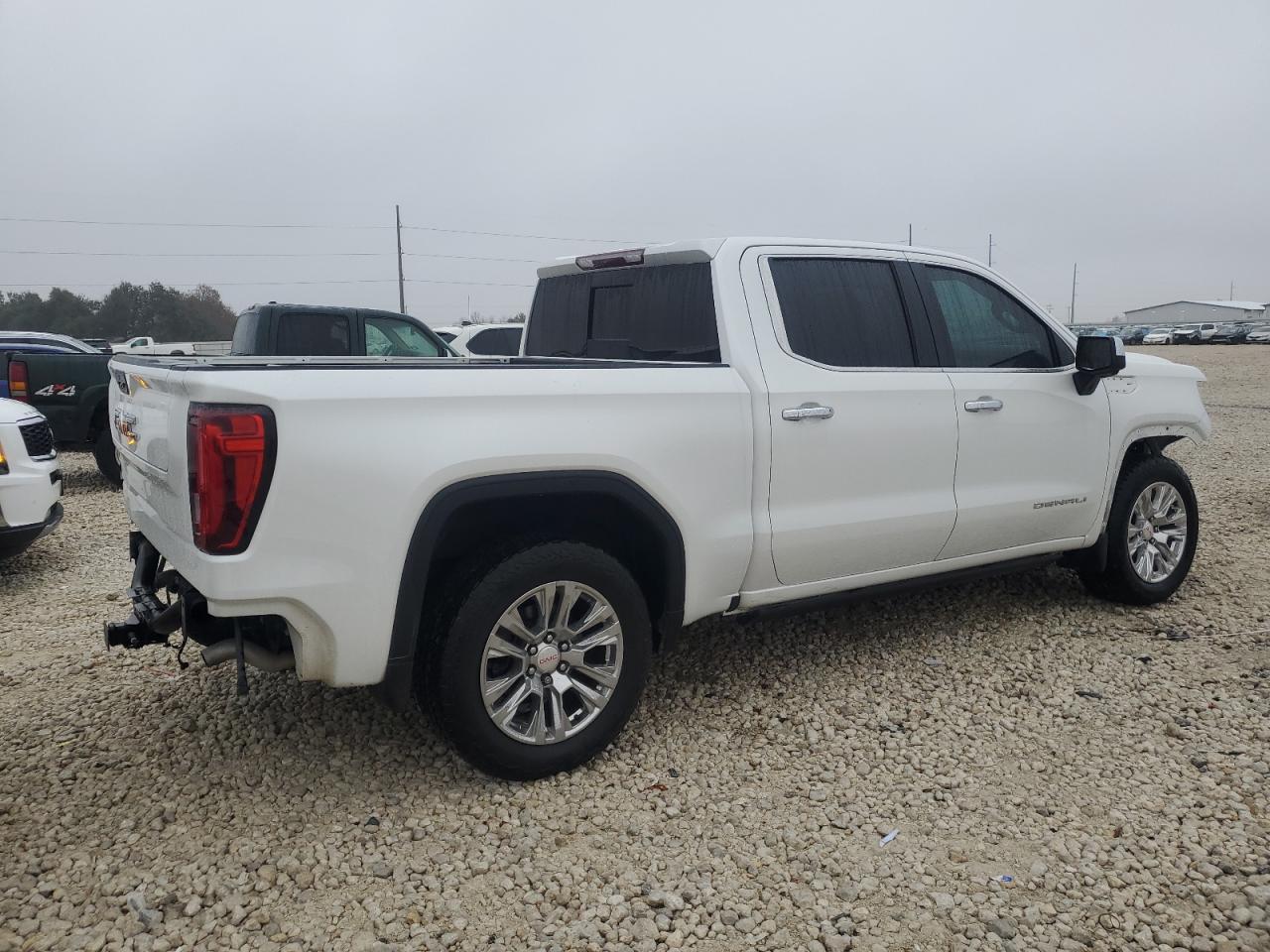 2021 GMC Sierra - Image 3