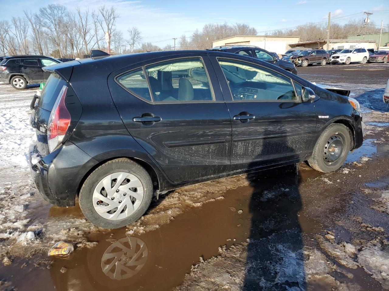 2016 Toyota Prius - Image 3