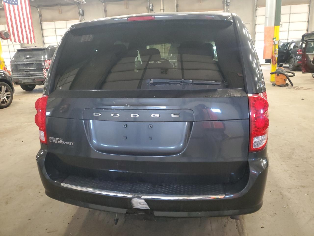2011 Dodge Caravan - Image 6
