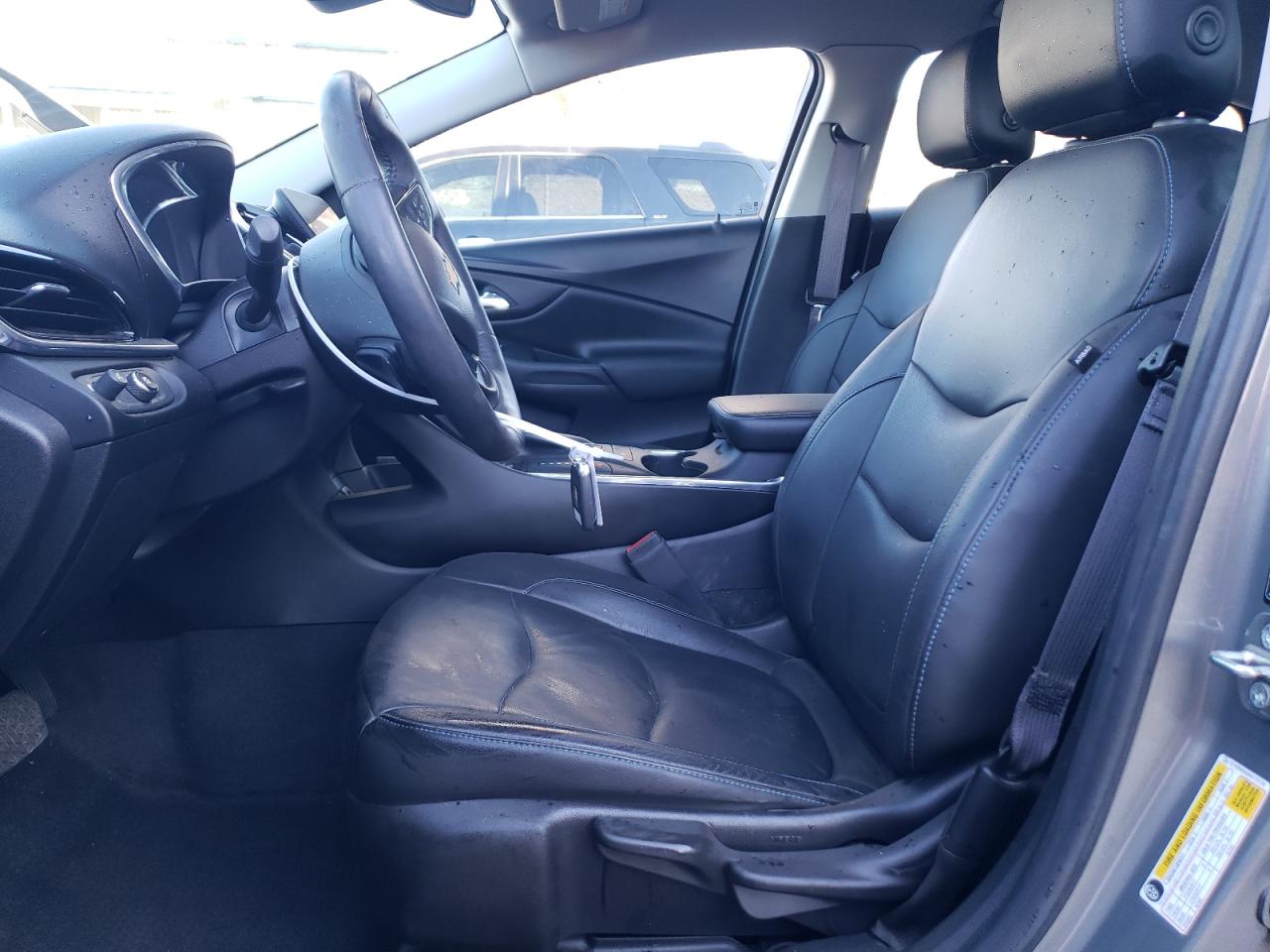 2017 Chevrolet Volt - Image 7