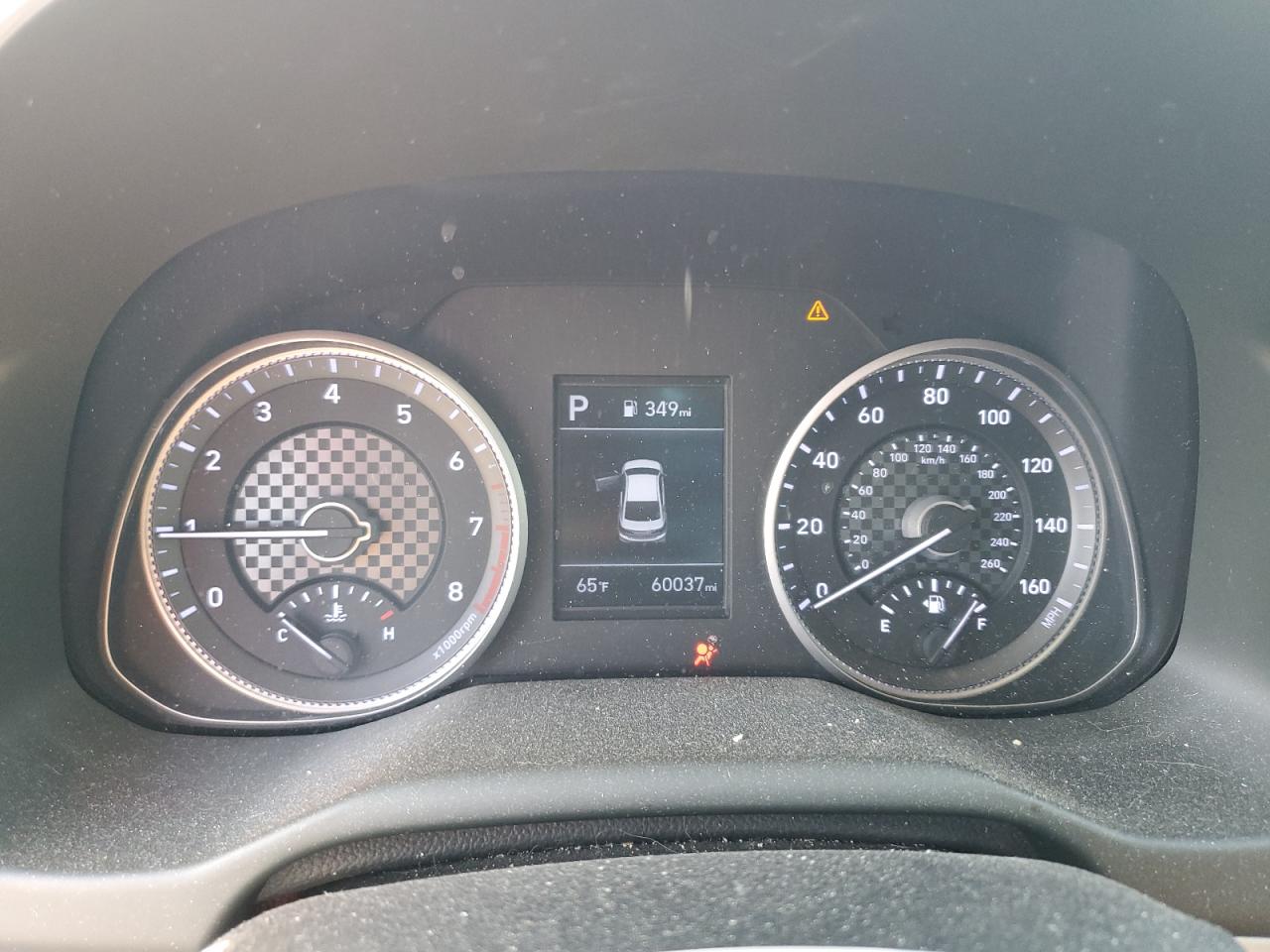 2019 Hyundai Elantra - Image 9