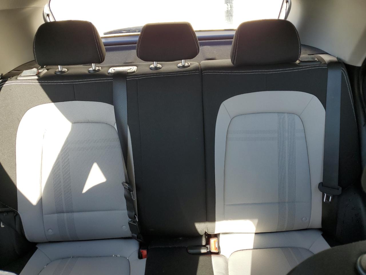 2022 Hyundai Venue - Image 10