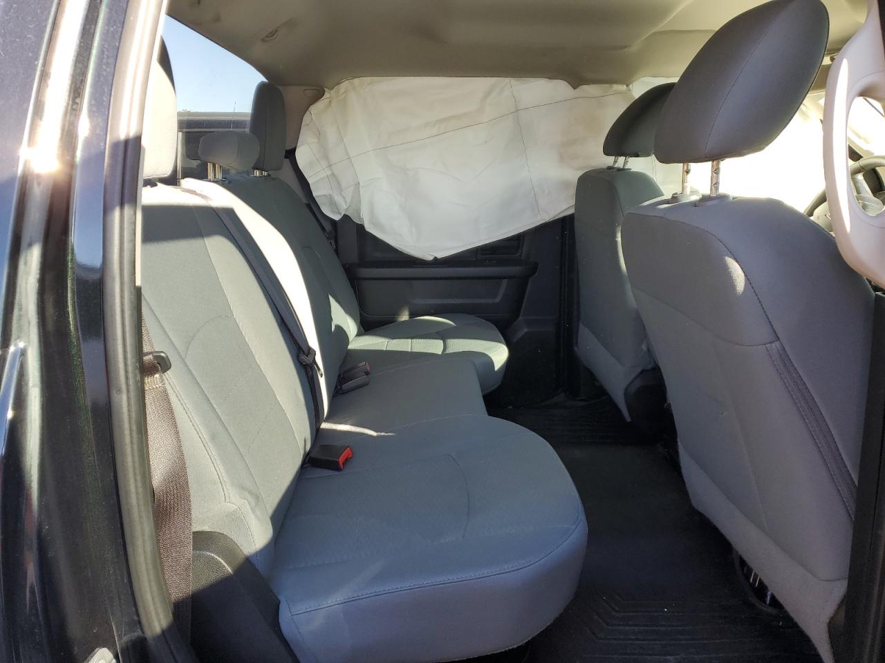 2017 RAM 1500 - Image 10