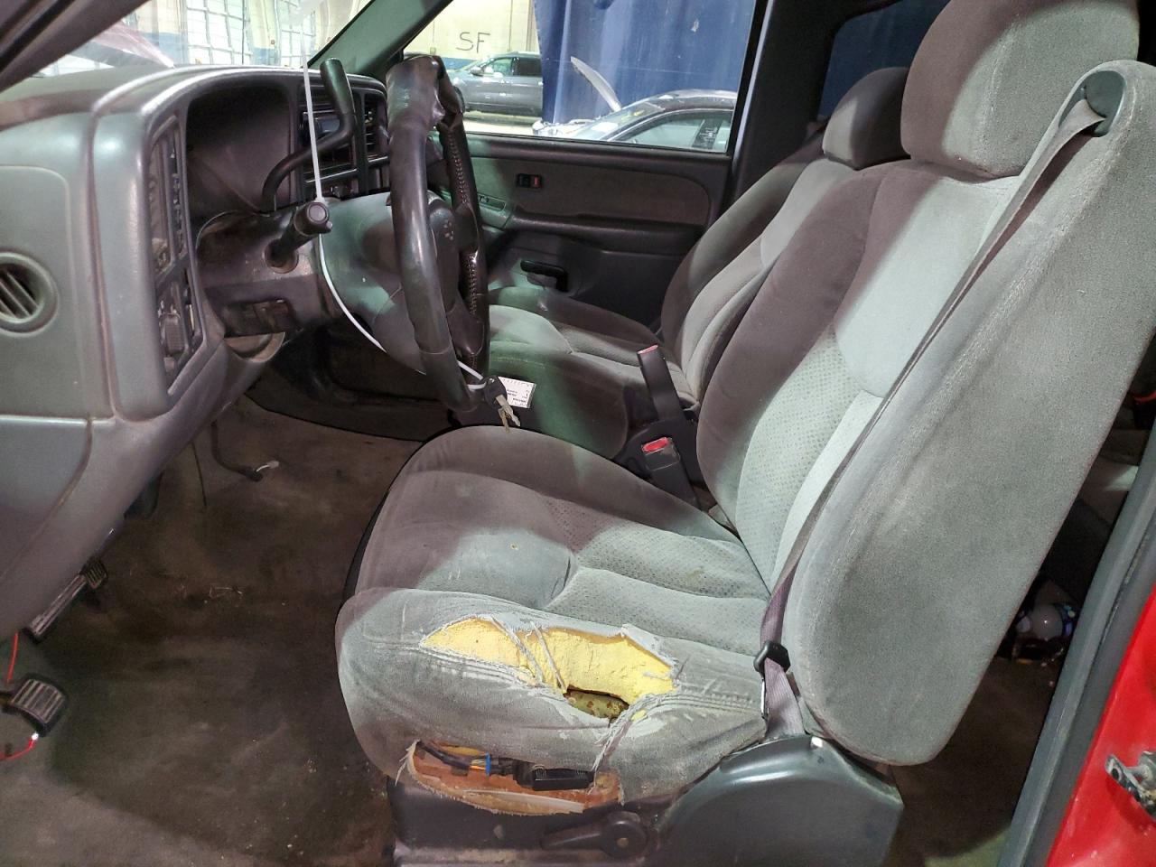 2003 Chevrolet Silverado - Image 7