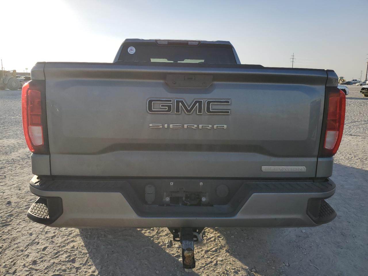 2021 GMC Sierra - Image 6