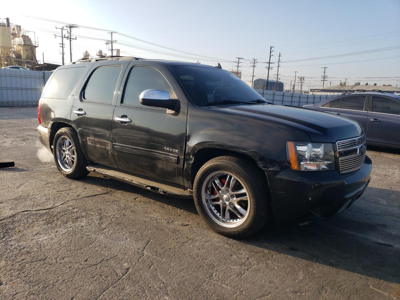 2013 Chevrolet Tahoe - Image 4