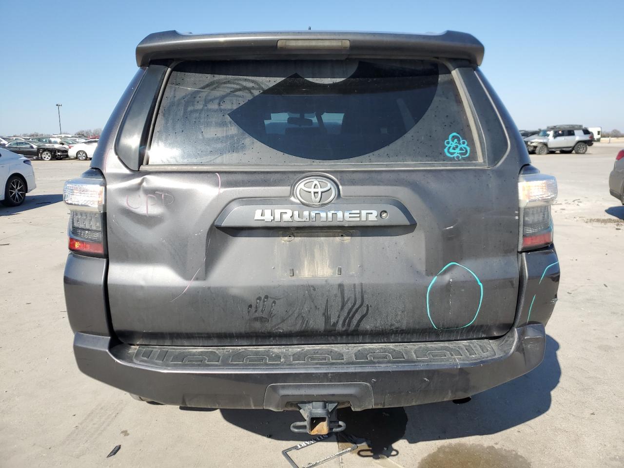 2017 Toyota 4Runner - Image 6