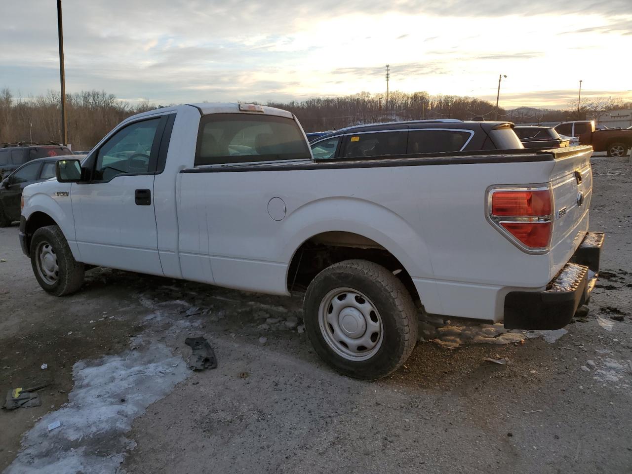 2013 Ford F-150 - Image 2