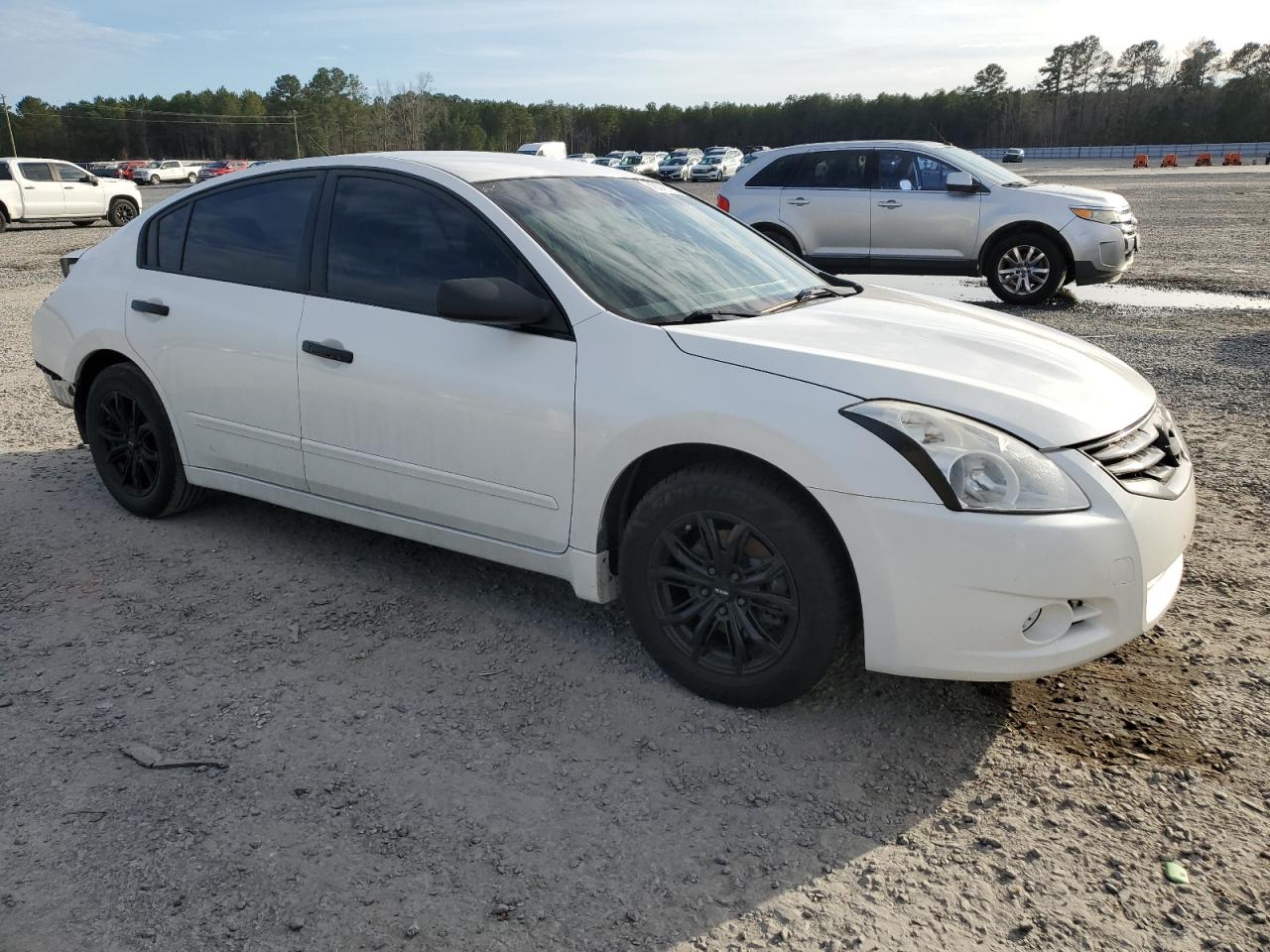 2011 Nissan Altima - Image 4