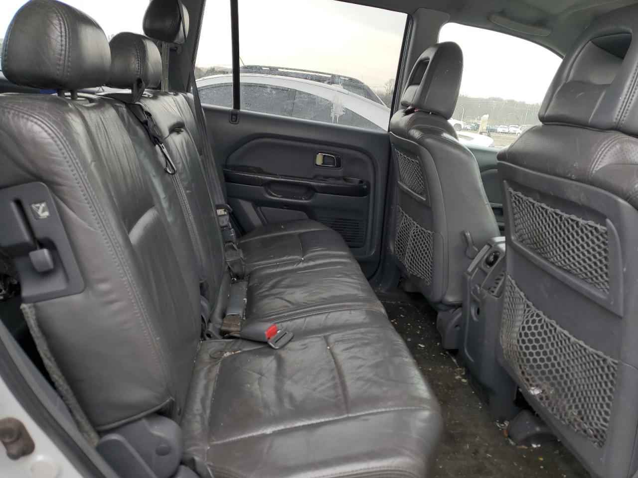 2003 Honda Pilot - Image 11