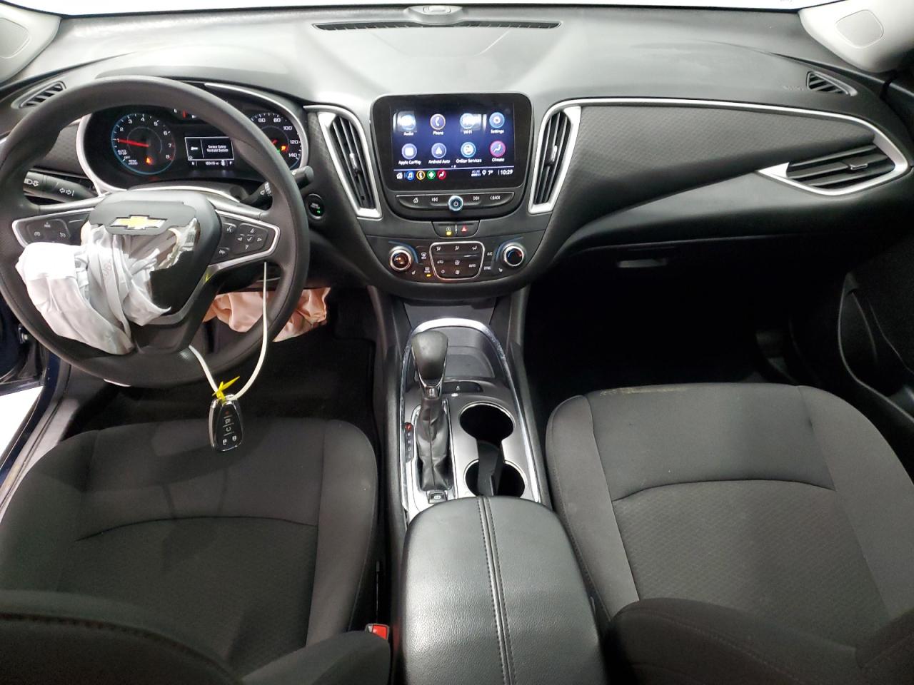 2022 Chevrolet Malibu - Image 8