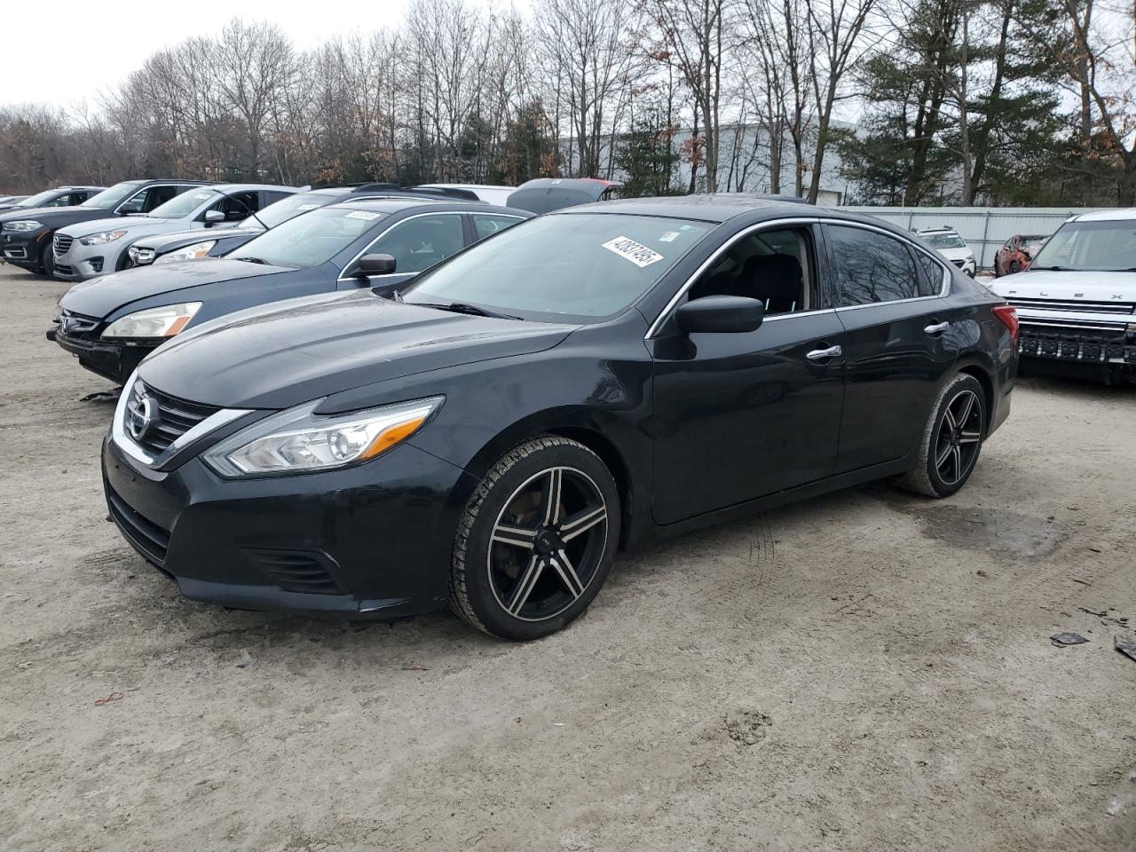 2017 Nissan Altima - Image 1