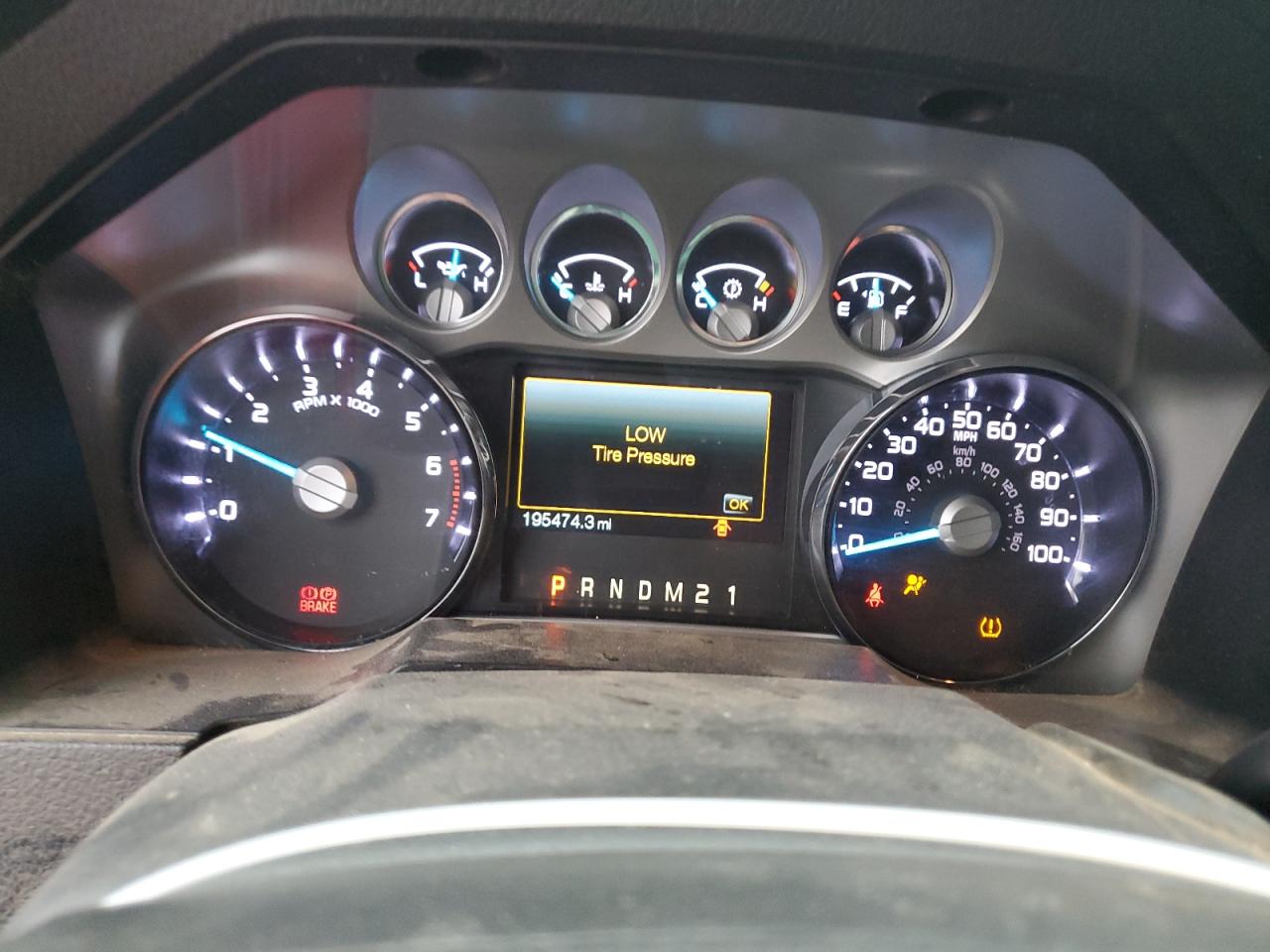2014 Ford F250 - Image 9