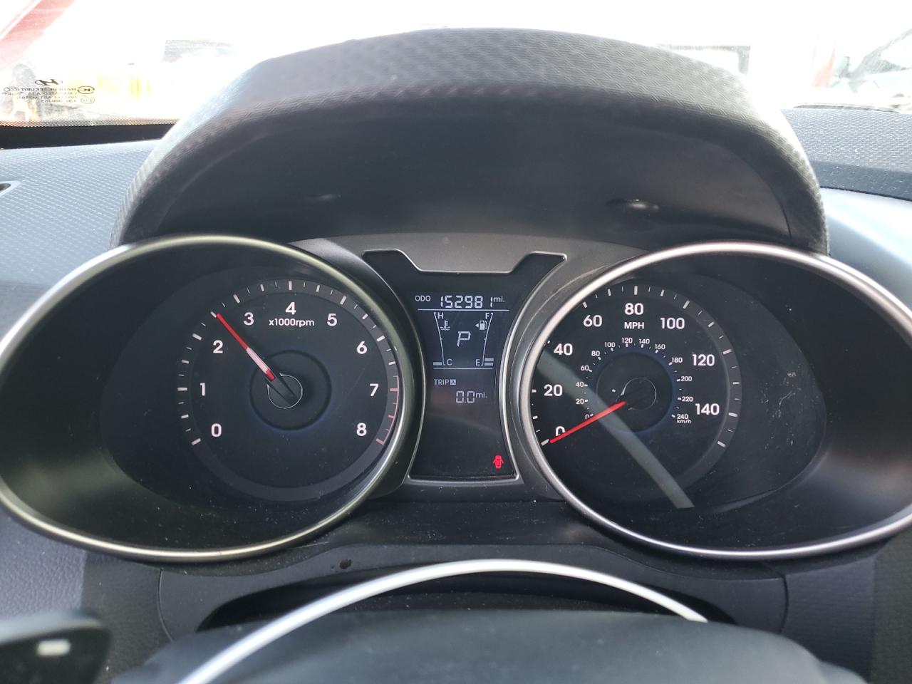 2013 Hyundai Veloster - Image 9