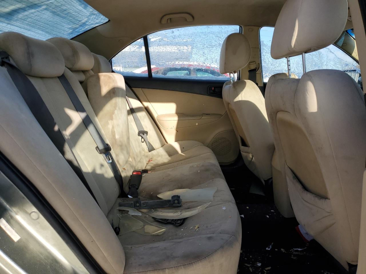 2010 Hyundai Sonata - Image 10