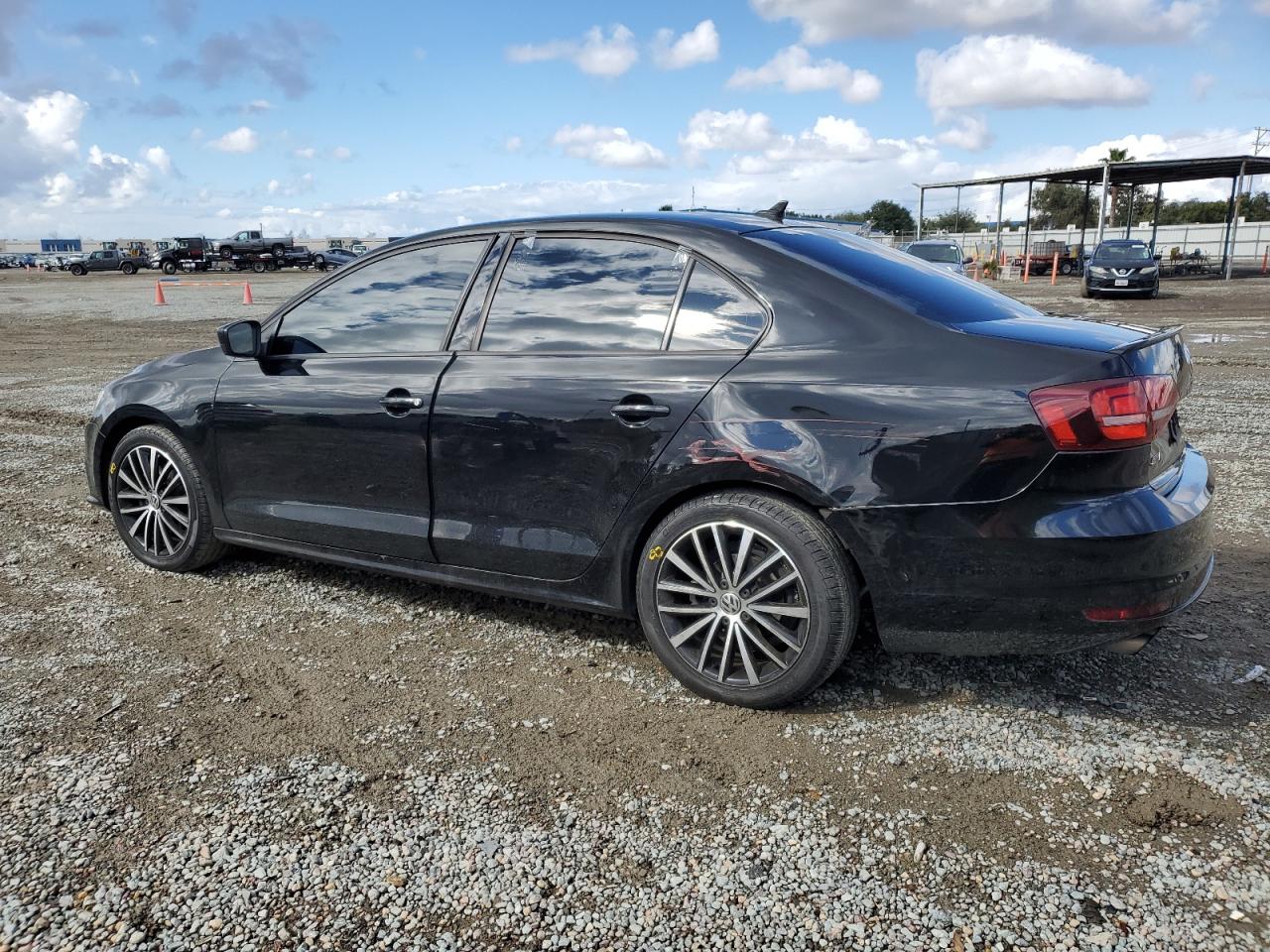 2016 Volkswagen Jetta - Image 2