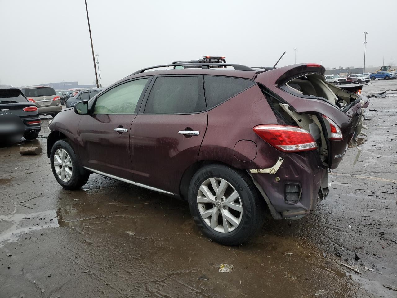 2014 Nissan Murano - Image 2