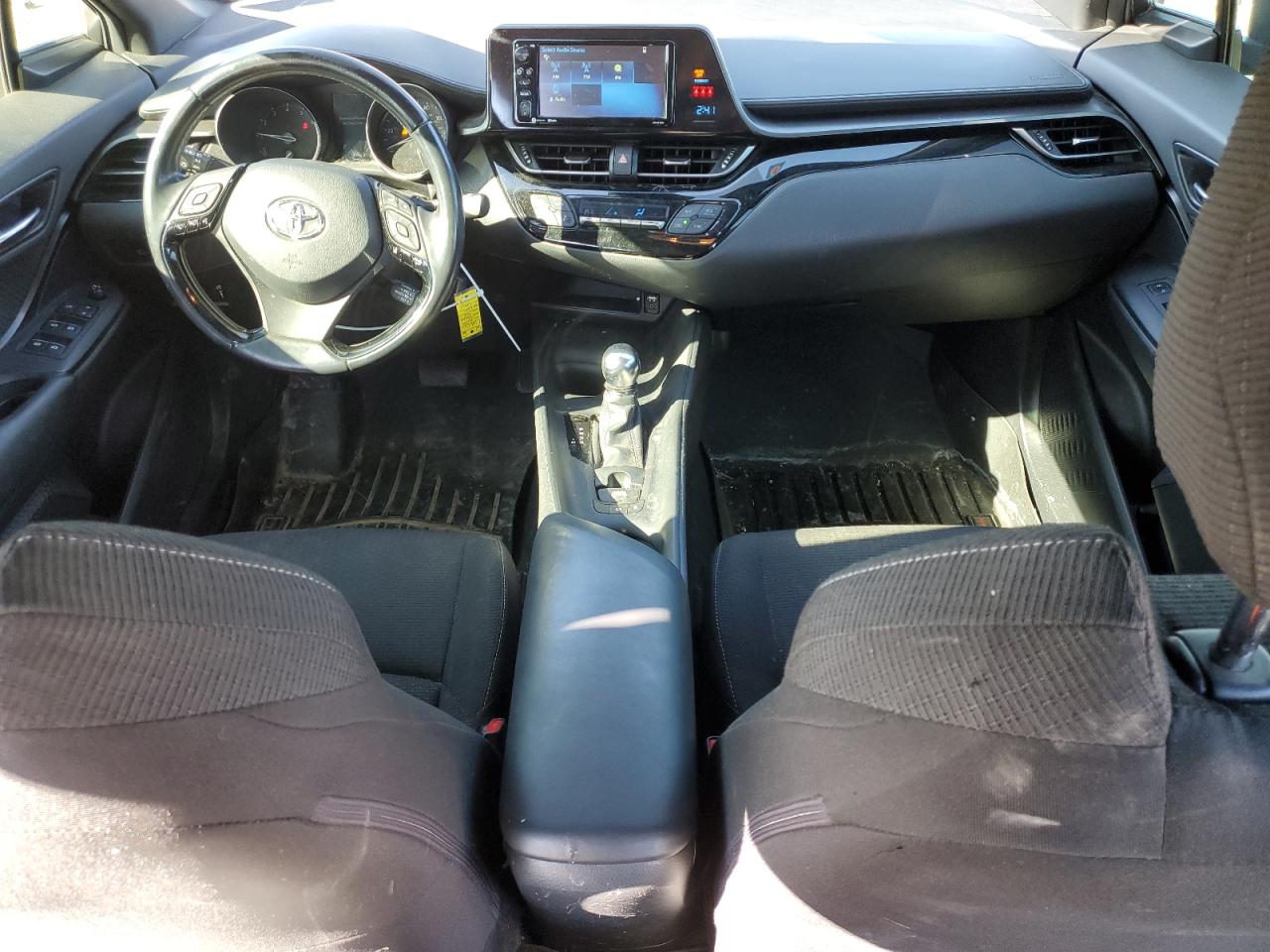 2018 Toyota C-HR - Image 8