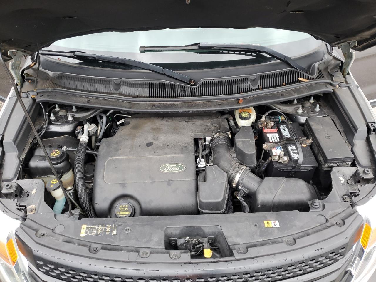 2013 Ford Explorer - Image 12