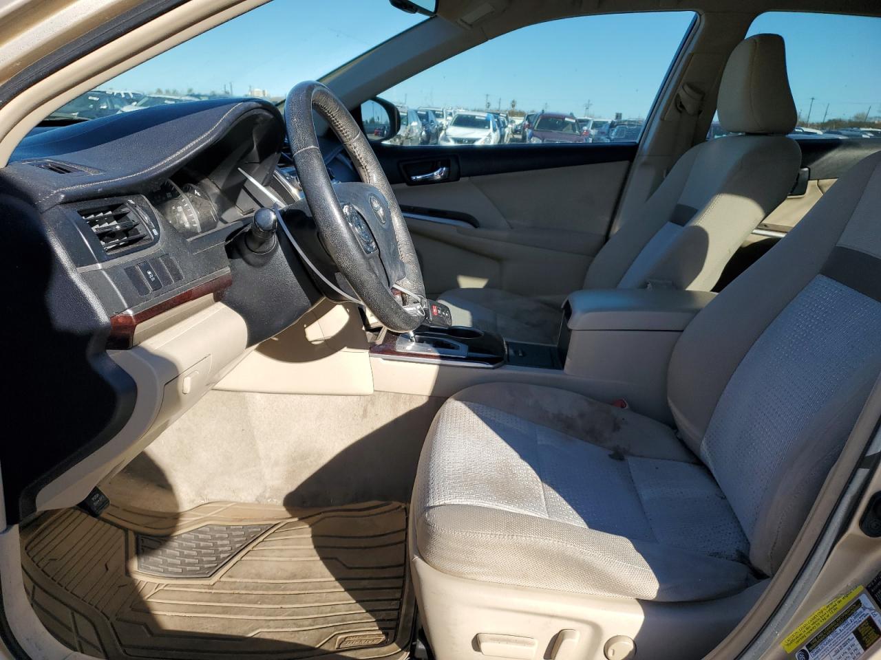 2012 Toyota Camry - Image 7