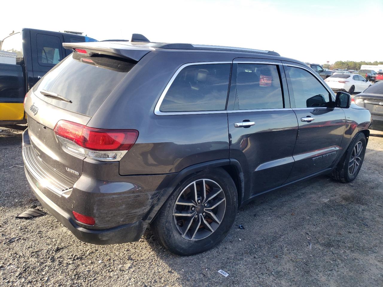 2021 Jeep Grand Cherokee - Image 3