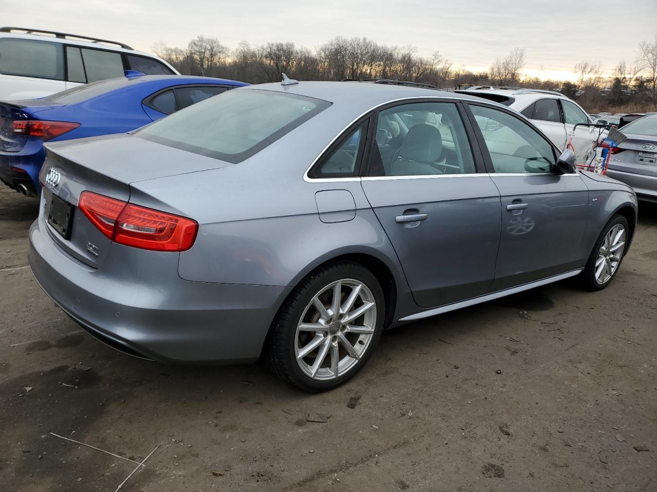 VIN WAUFFAFL9FN044670 2015 AUDI A4 no.3