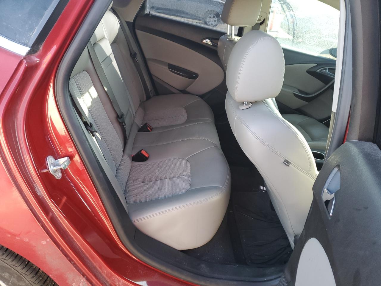2016 Buick Verano - Image 10
