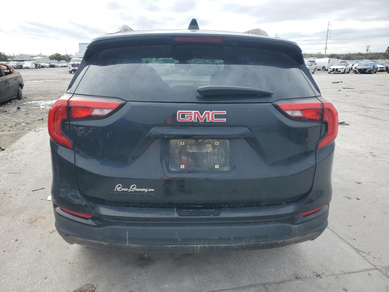 2020 GMC Terrain - Image 6