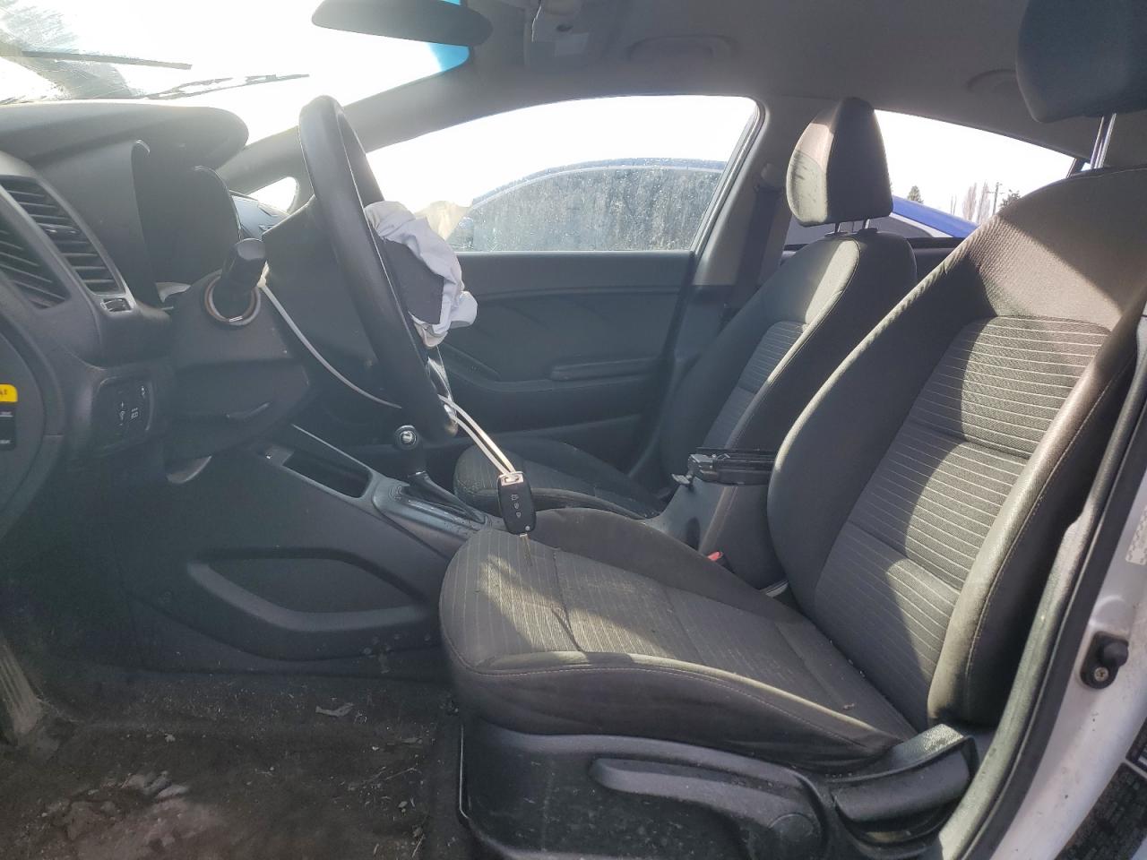 2016 Kia Forte - Image 7