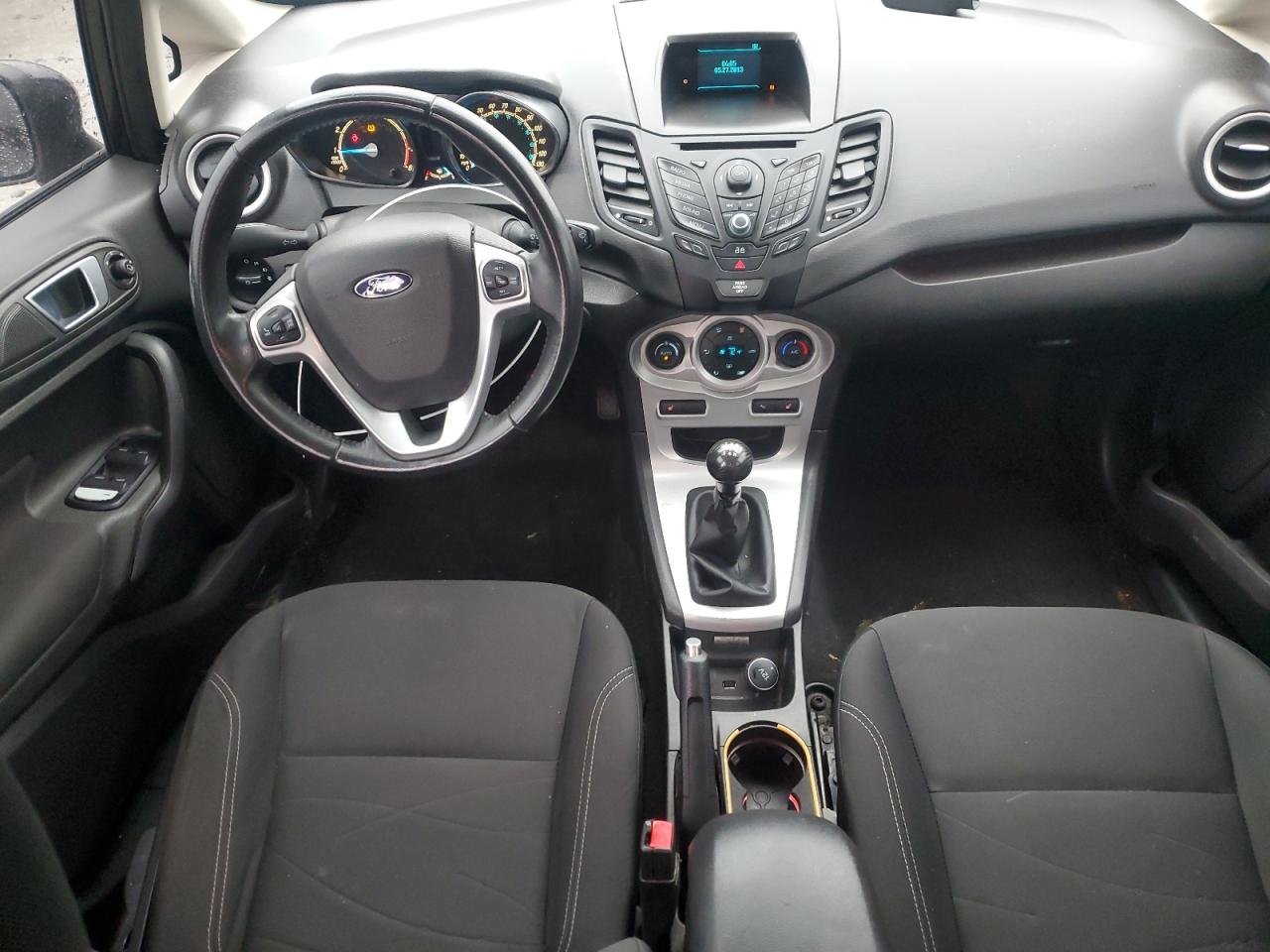 2014 Ford Fiesta - Image 8