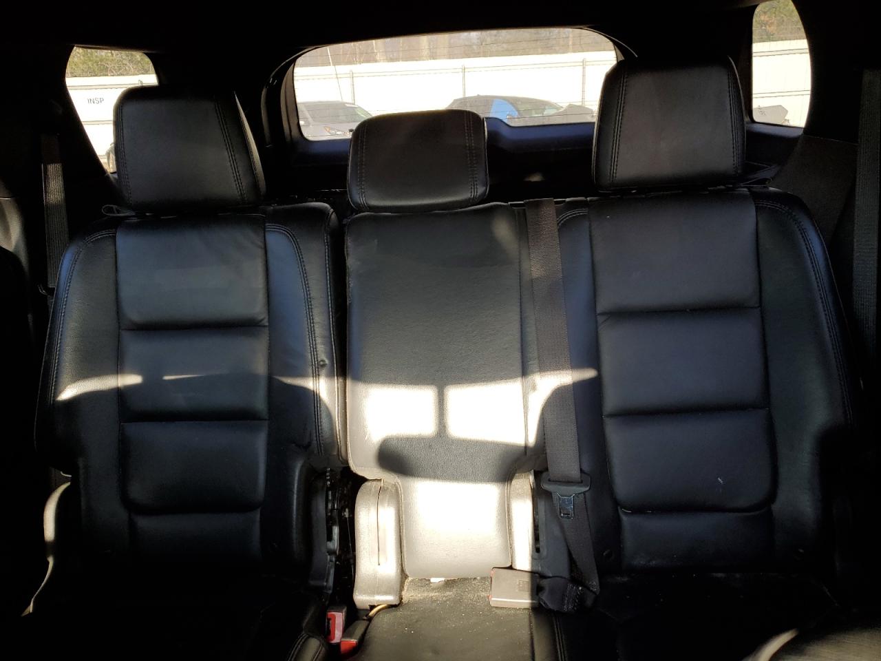 2015 Ford Explorer - Image 10