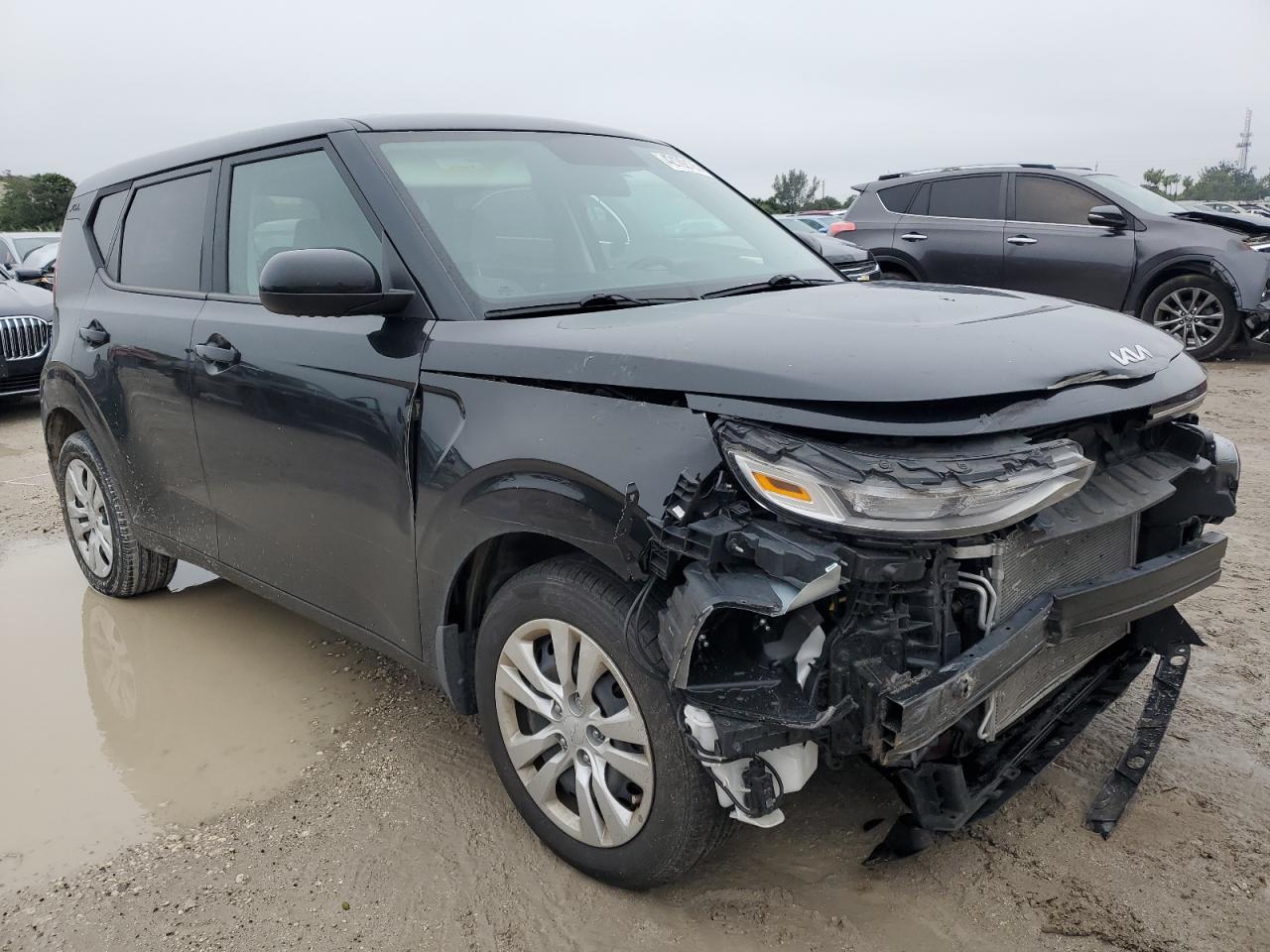 2022 Kia Soul - Image 4
