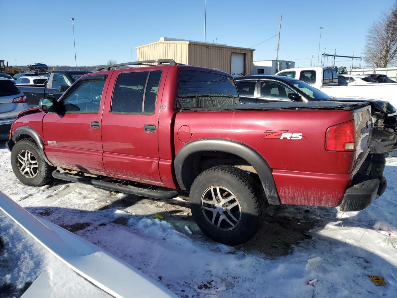 2004 Chevrolet S-10 Pickup - Image 2