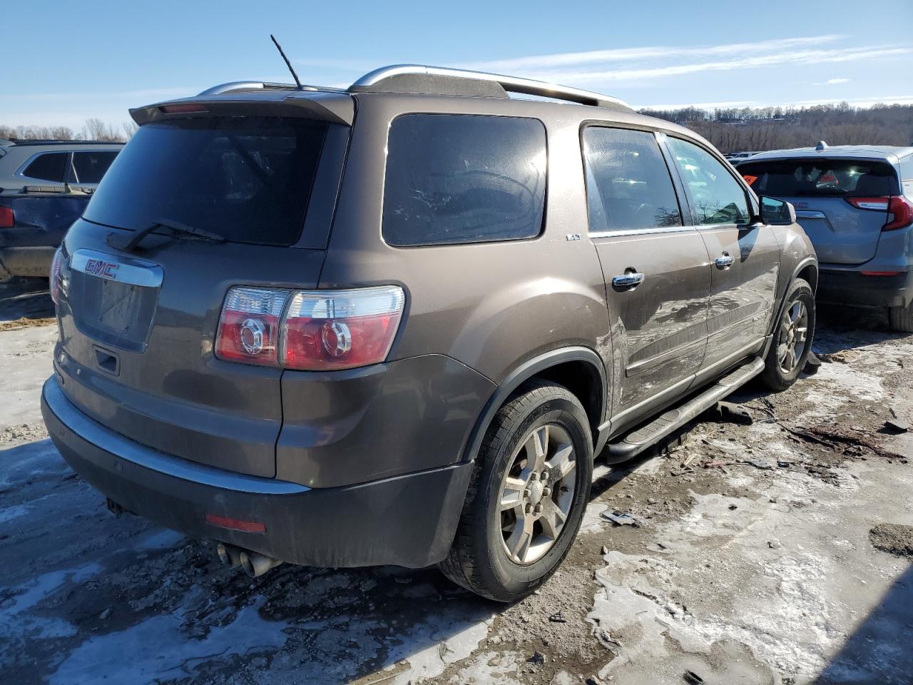 2007 GMC Acadia - Image 3