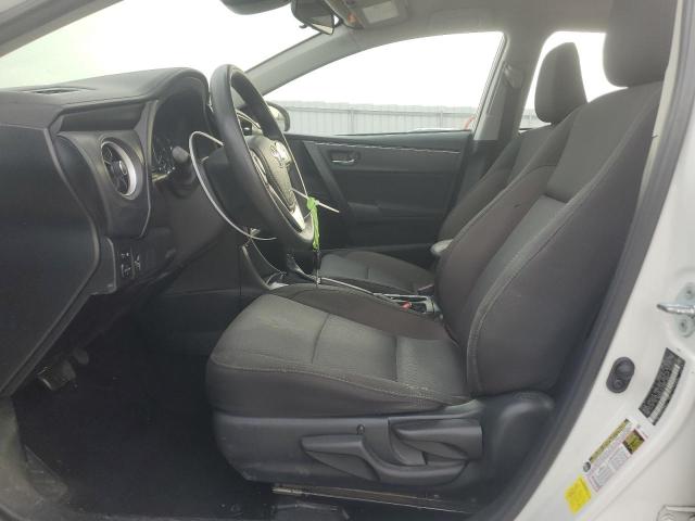 Sedans TOYOTA COROLLA 2017 Biały