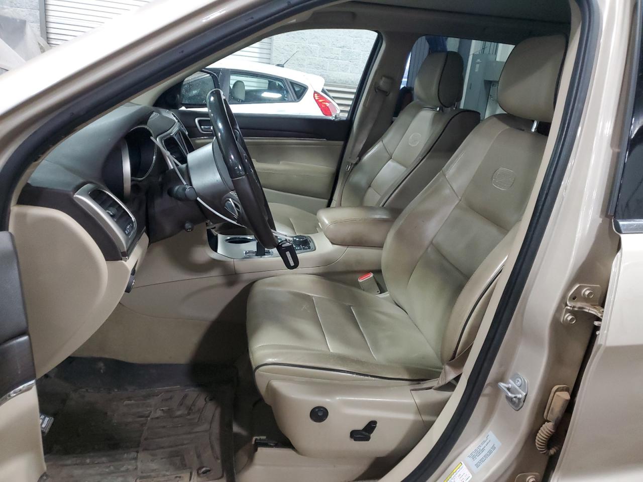 2015 Jeep Grand Cherokee - Image 7