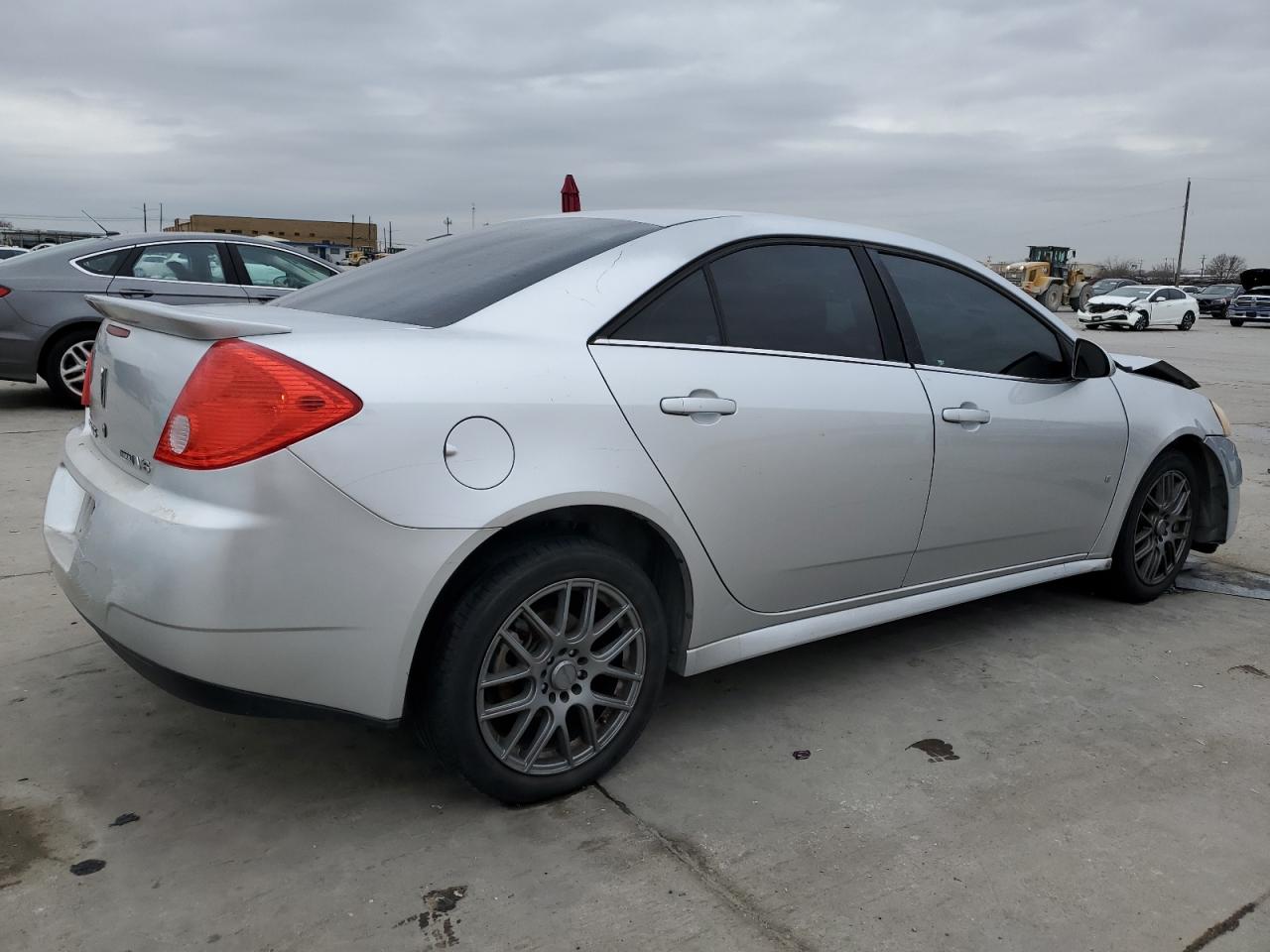 2009 Pontiac G6 - Image 3