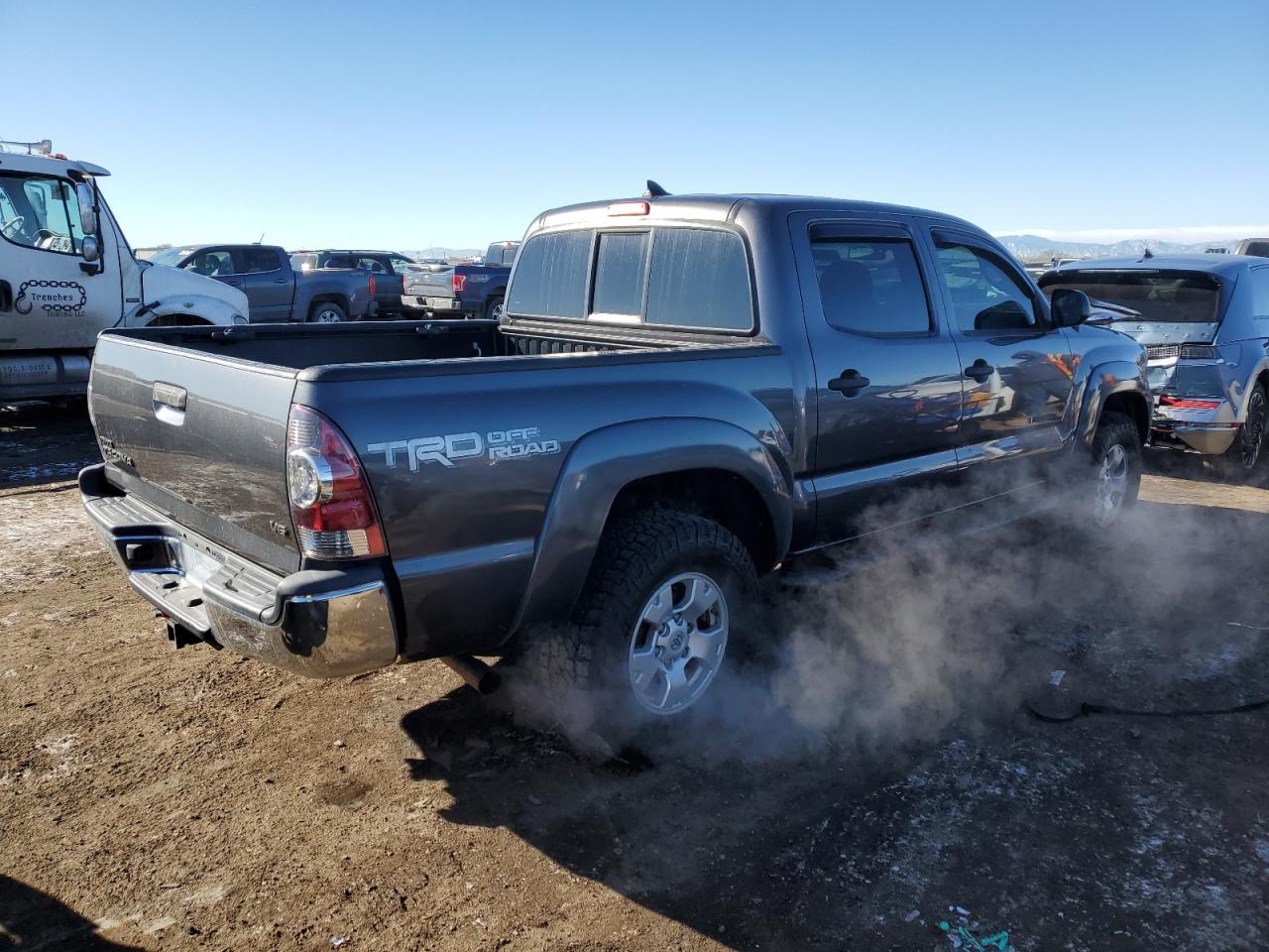 2014 Toyota Tacoma - Image 3