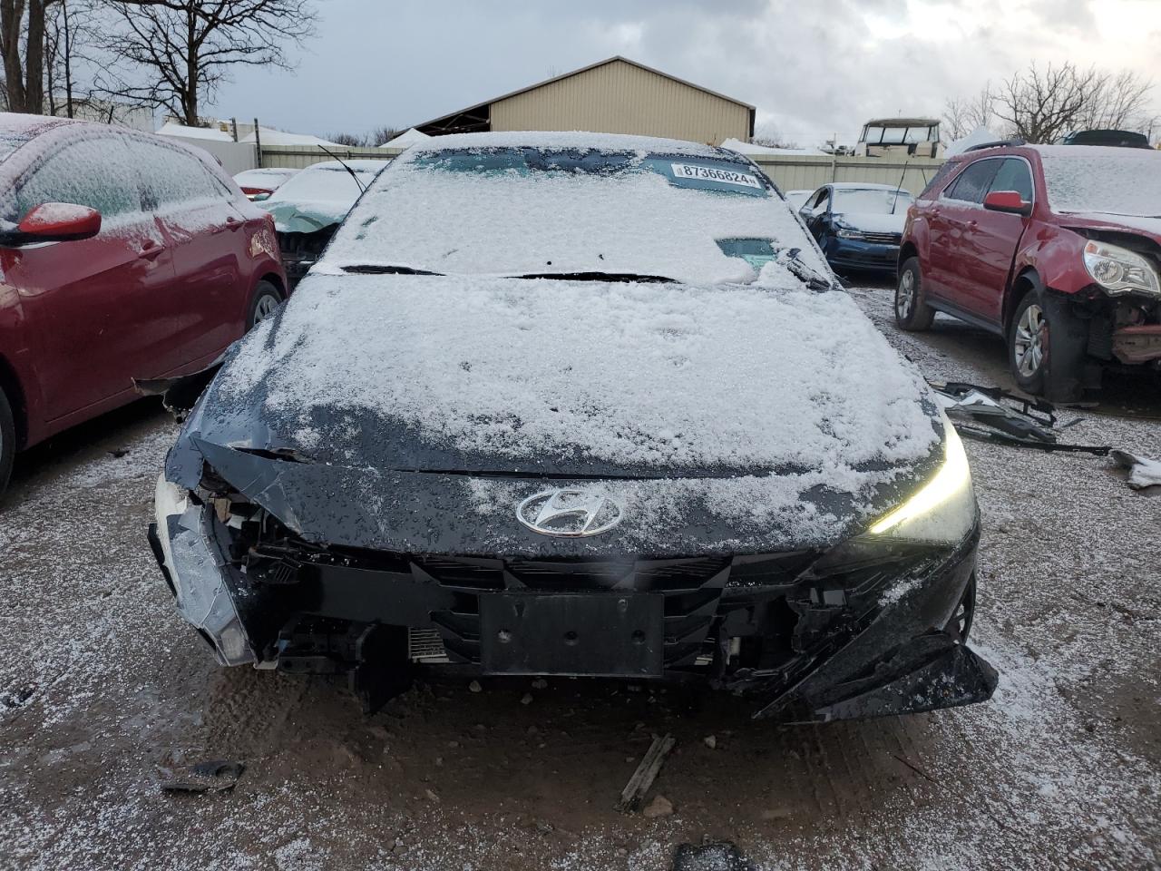 2023 Hyundai Elantra - Image 5