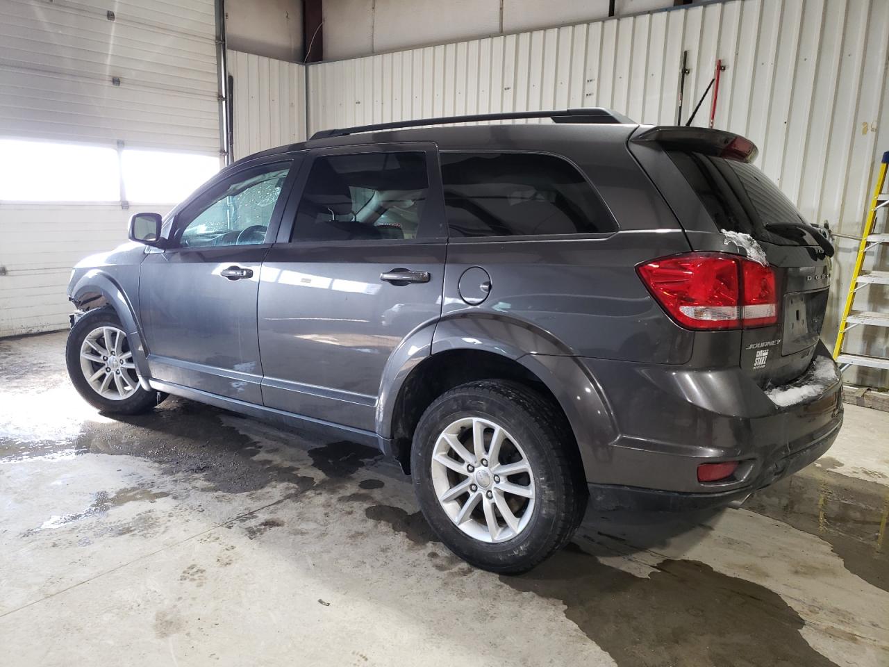 2016 Dodge Journey - Image 2