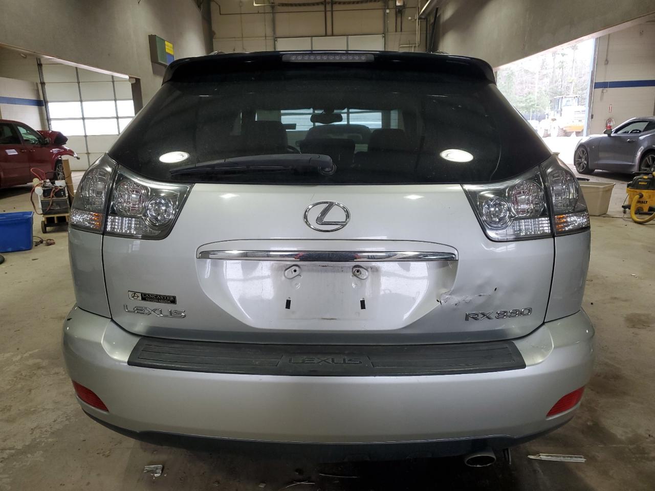 2004 Lexus RX - Image 6