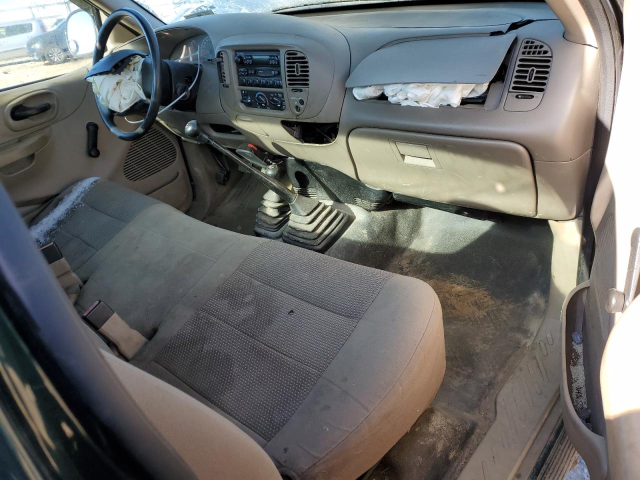 2003 Ford F150 VIN: 1FTRF18243NB75182 Lot: 41501655