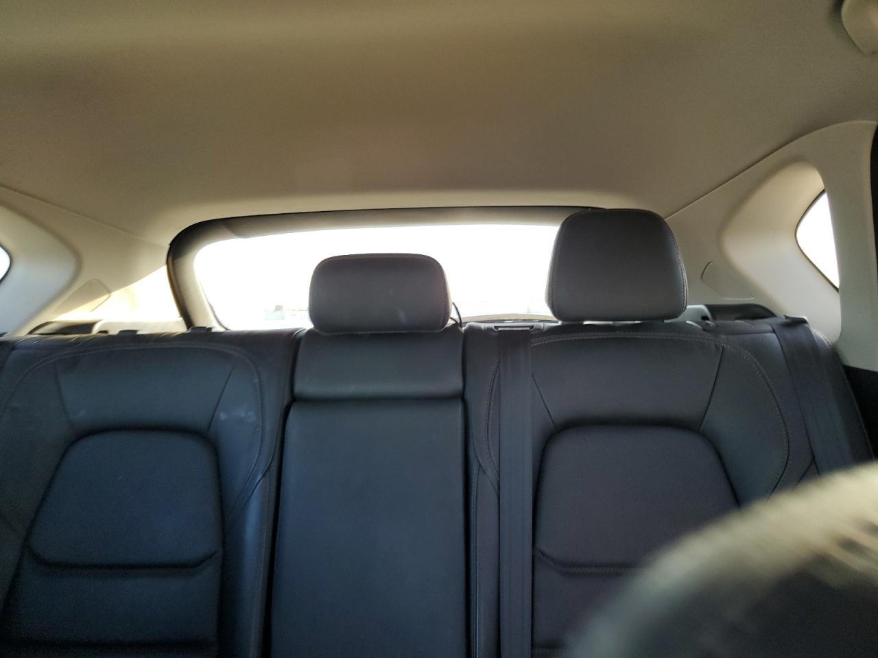 2017 Mazda CX-5 - Image 10