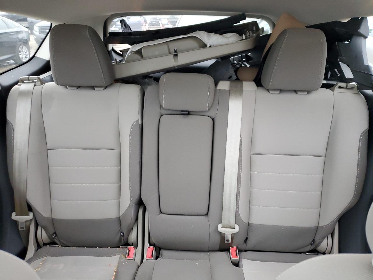 2015 Ford Escape - Image 10