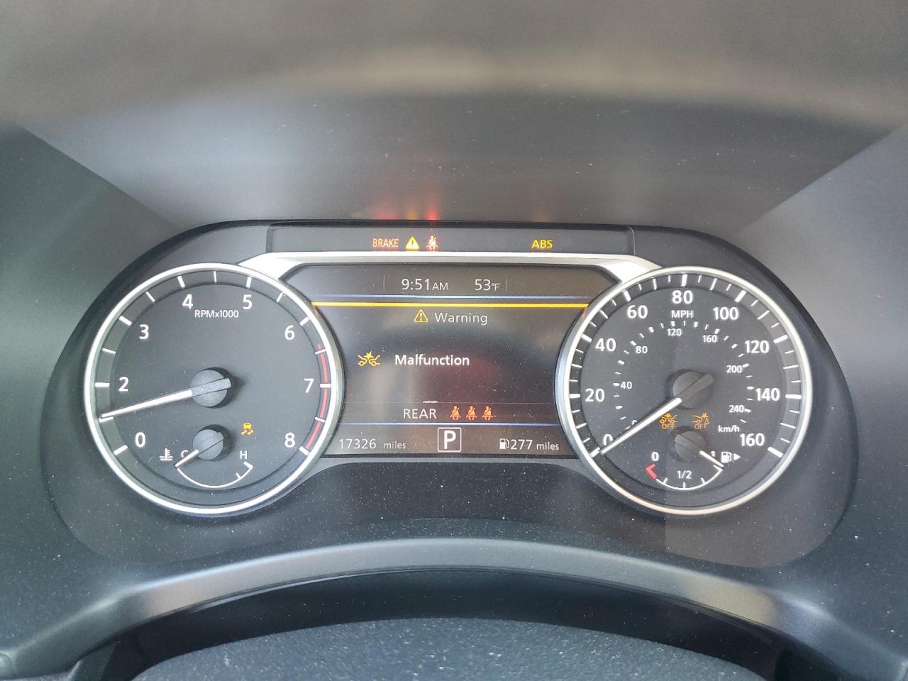 2024 Nissan Sentra - Image 9